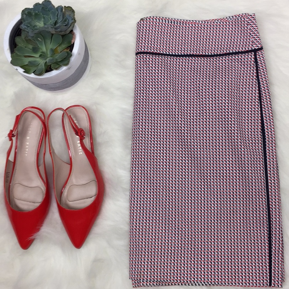 Ann Taylor Red and White Patterned Pencil Skirt